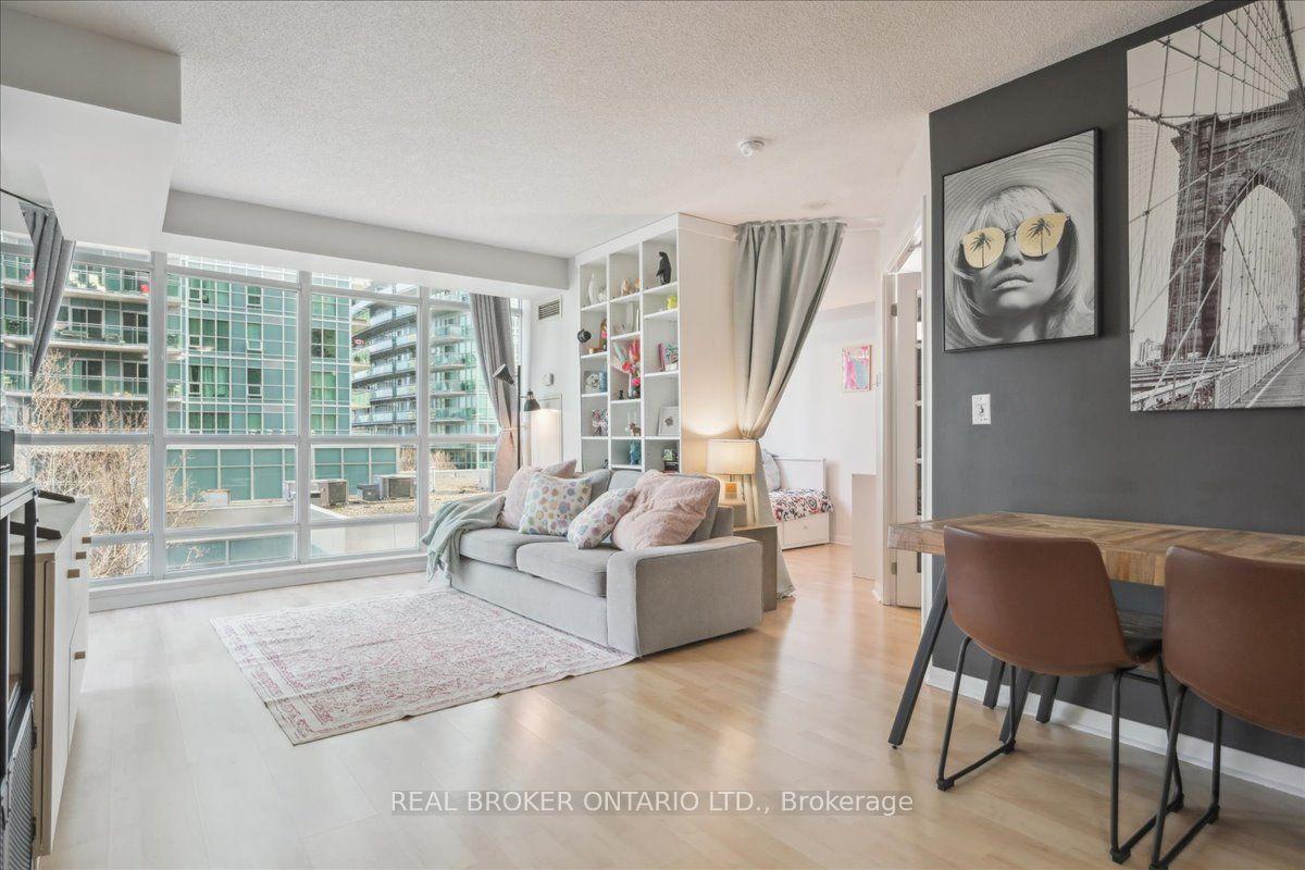 185 Legion Road N 608 #608 — photo 1