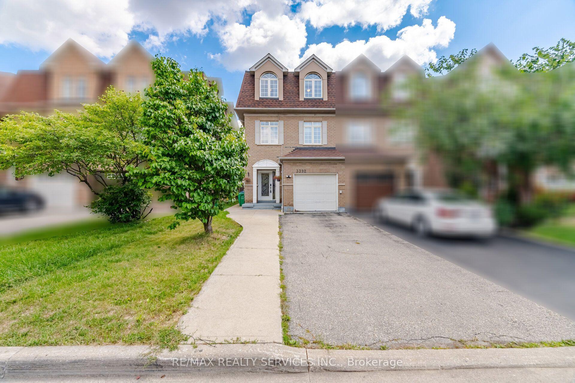 3392 Southwick Street, Mississauga — Semi-Detached for lease, photo 1