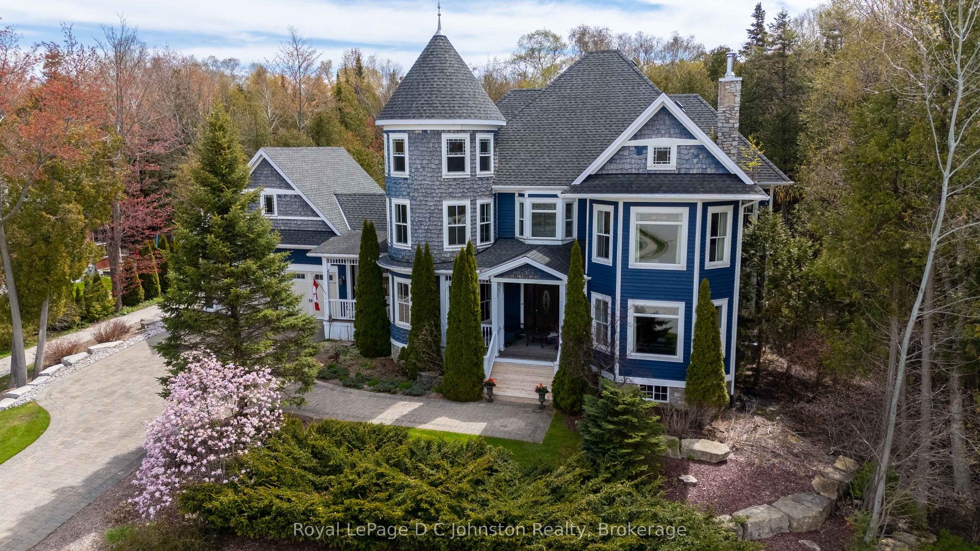 184 Trillium Drive — photo 1