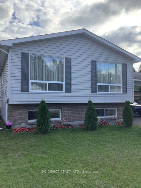 9 Brick Pond Road — photo 1