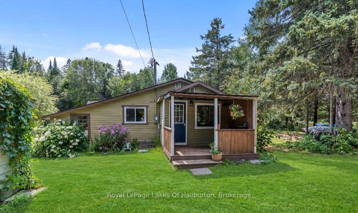 4982 Gelert Road, Minden Hills — Detached for sale, photo 1