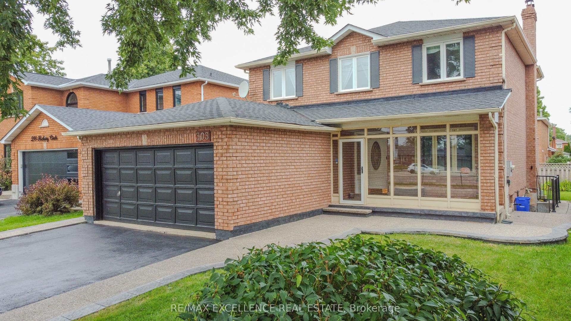 303 Hickory Circle, Oakville — Detached for sale, photo 1