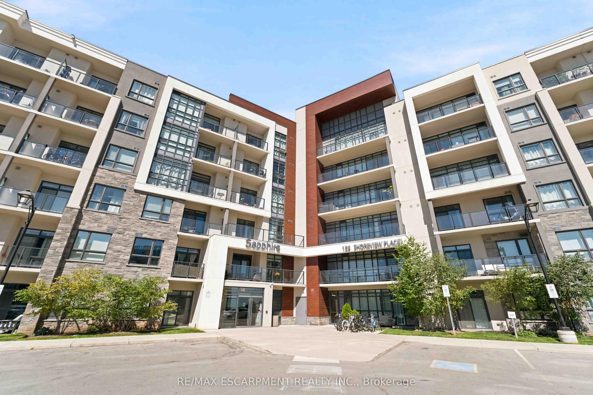 125 Shoreview Place 411 #411, Hamilton — Condo for sale, photo 1