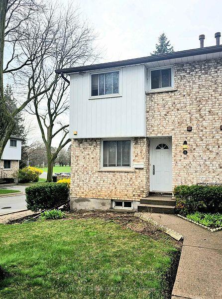 5815 Swayze Drive 1 #1, Niagara Falls — Condo Town for sale, photo 1