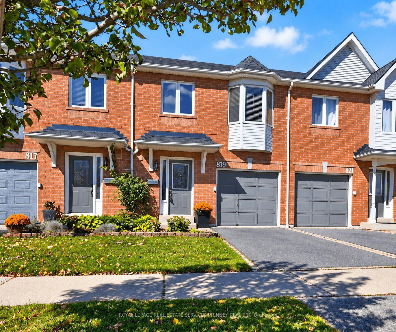 819 Village Green Boulevard 27 #27, Mississauga — Condo Town for sale, photo 1
