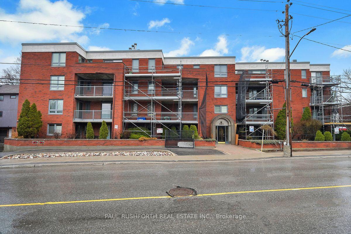 939 North River Road 202 #202 — photo 1