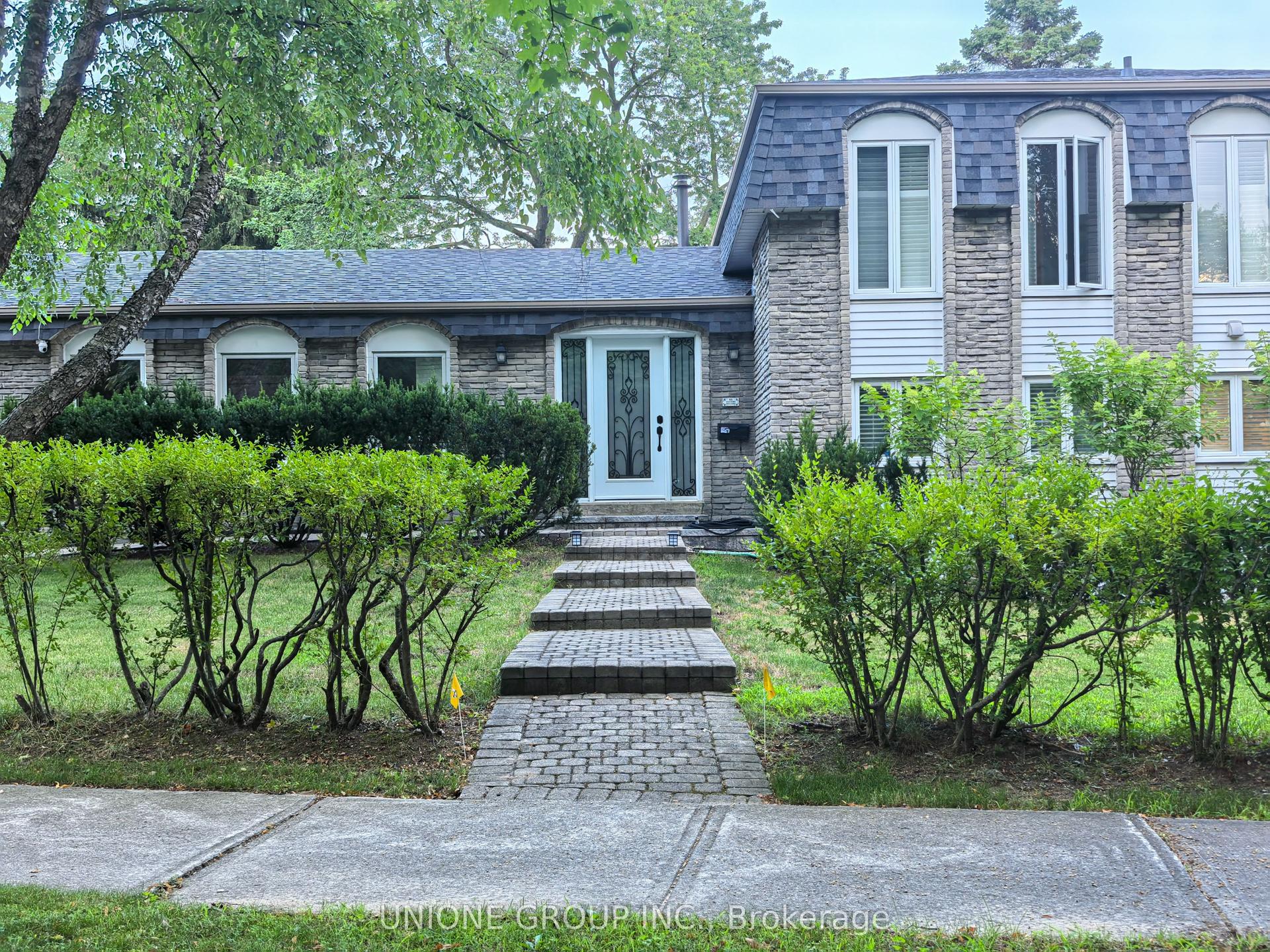 1454 Oakhill Drive, Oakville — Detached for lease, photo 1