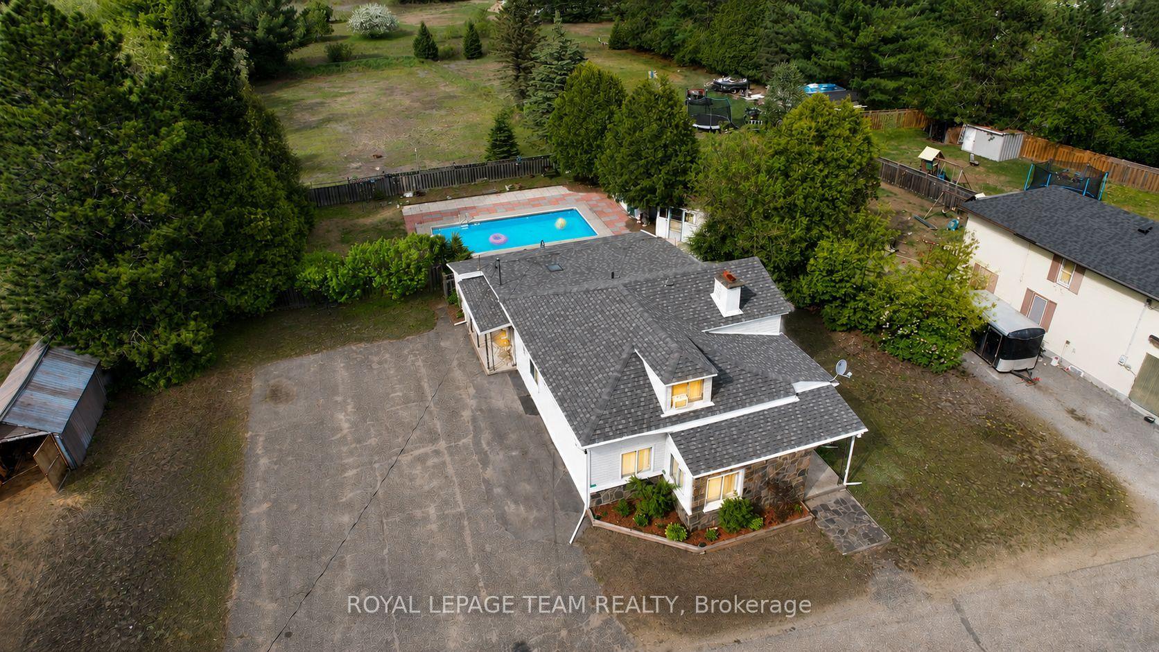 26 Lane Street, Madawaska Valley — Detached for sale, photo 1