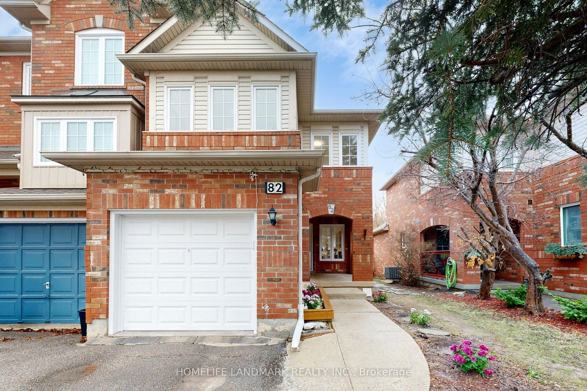 82 Baywell Crescent — photo 1