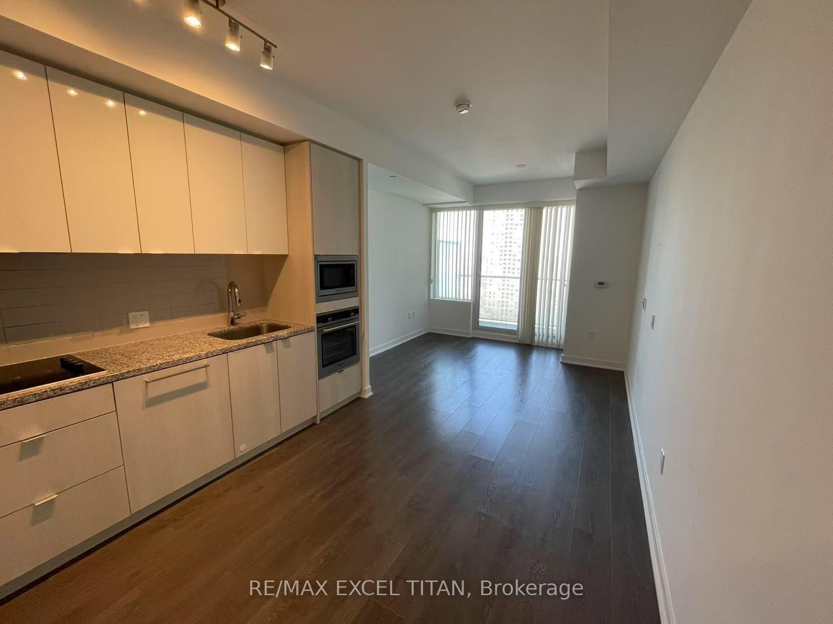 115 Blue Jays Way 3809 #3809, Toronto — Condo for lease, photo 1