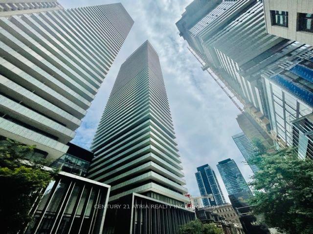 50 Charles Street E 3305 #3305, Toronto — Condo for lease, photo 1
