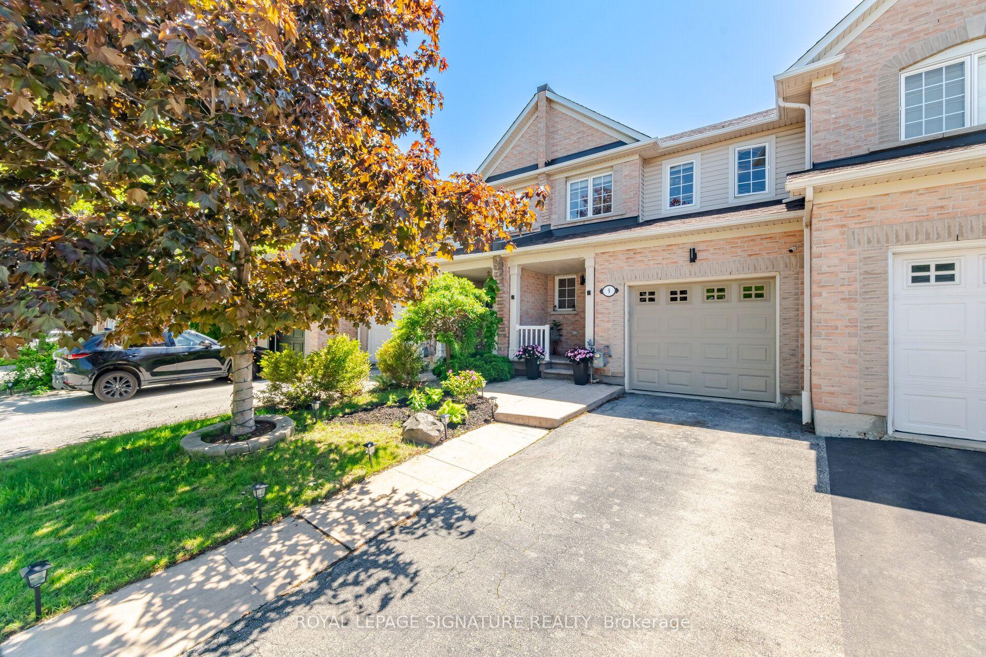 2511 Boros Road 9 #9, Burlington — Townhouse for lease, photo 1