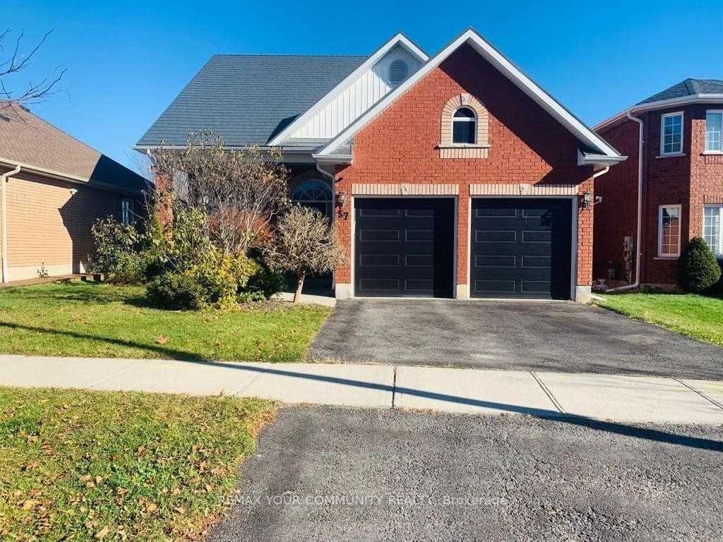 57 Metcalfe Drive, Bradford West Gwillimbury — Detached for lease, photo 1