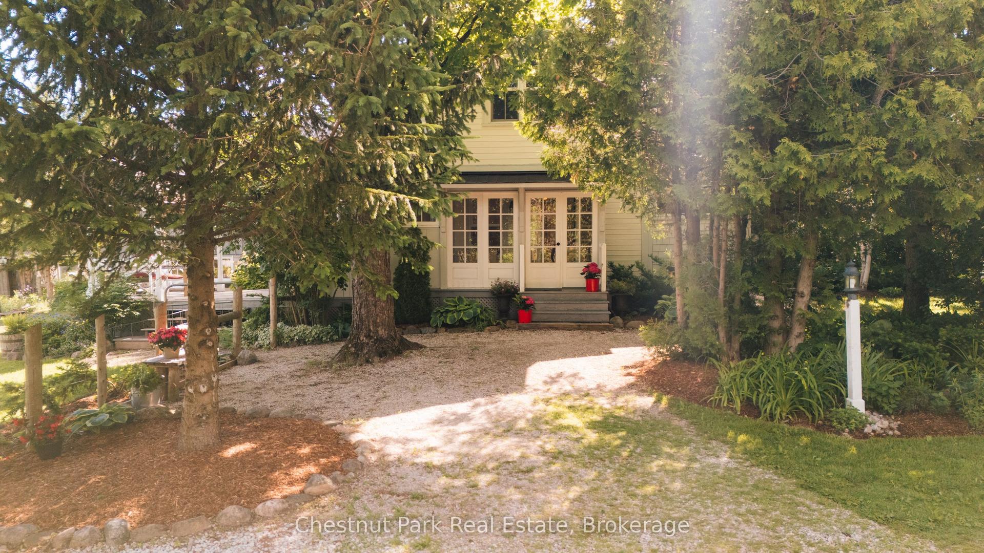 729297 21st Side Road, Blue Mountains — Detached for sale, photo 1