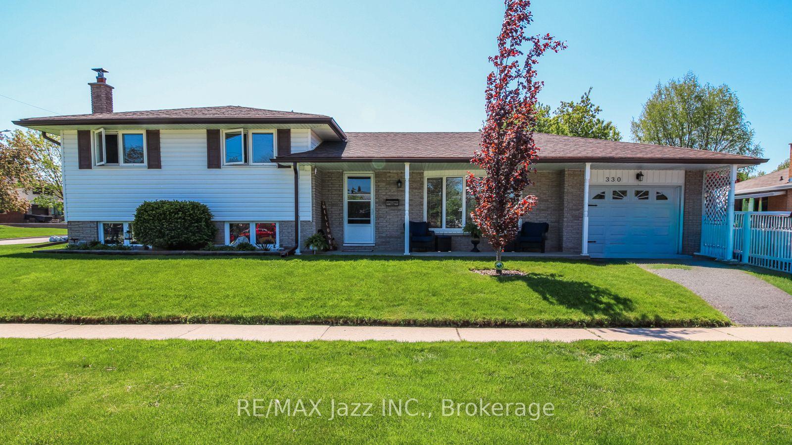 330 Nipigon Street — photo 1