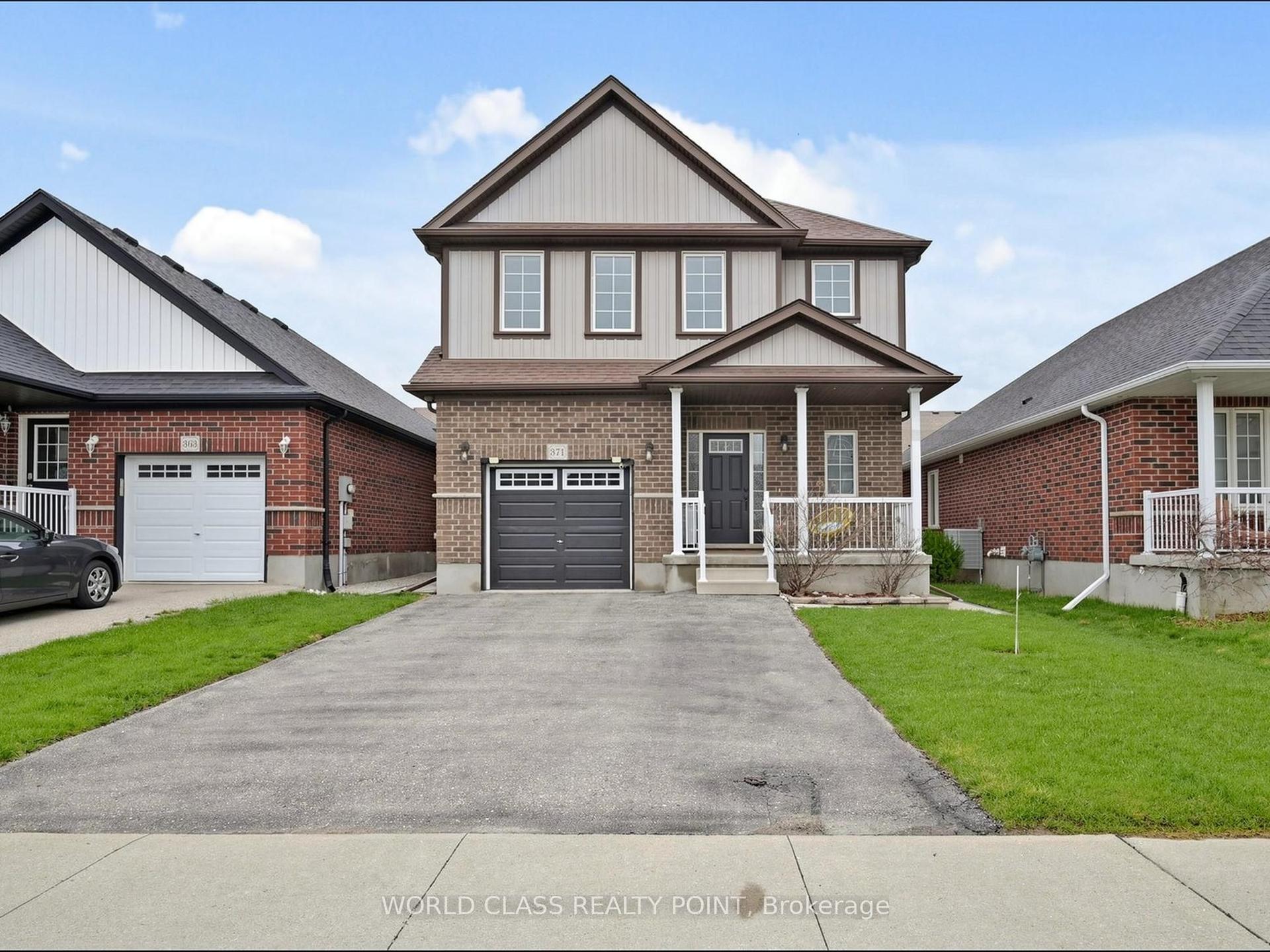 371 Finoro Crescent — photo 1