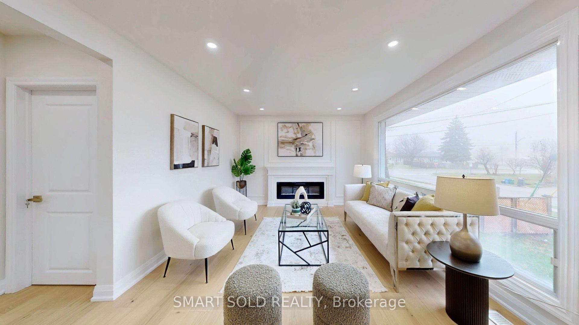 439 Fernleigh Circle N — photo 1