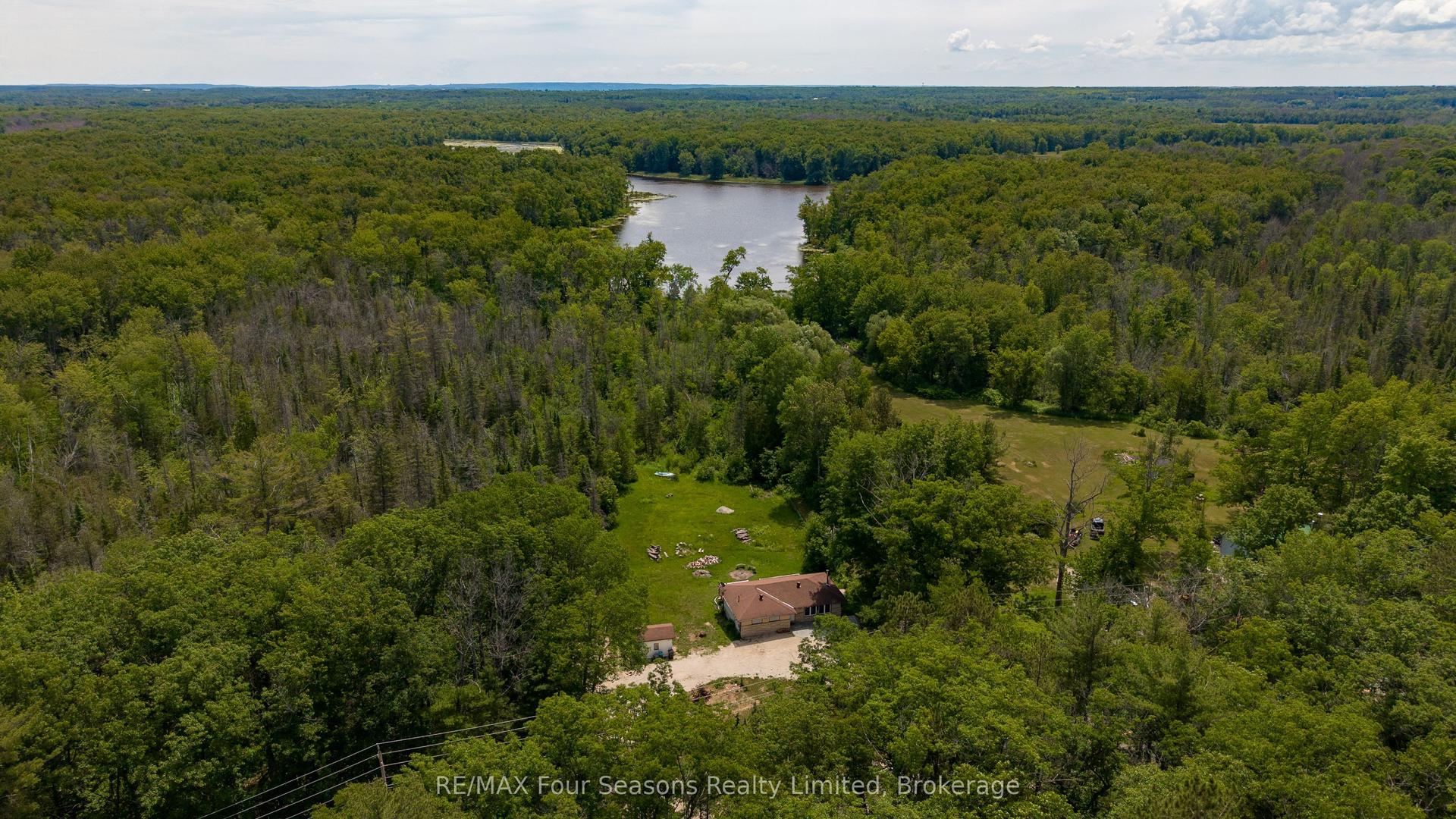 2133 Klondike Park Road — photo 1