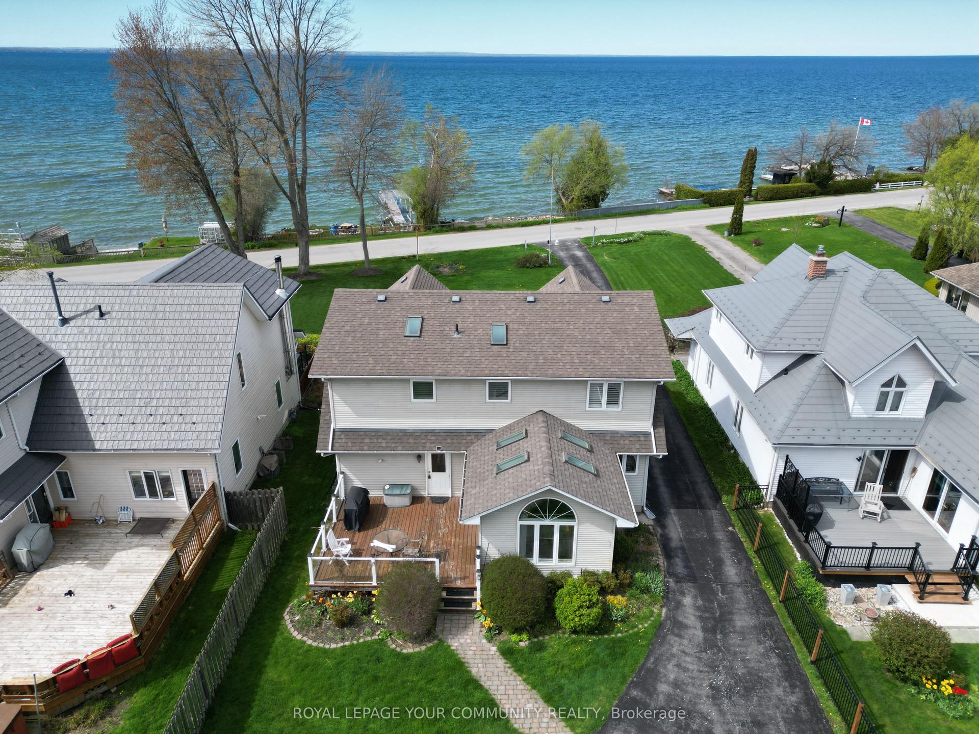 203 Lake Drive E, Georgina — Detached for lease, photo 1