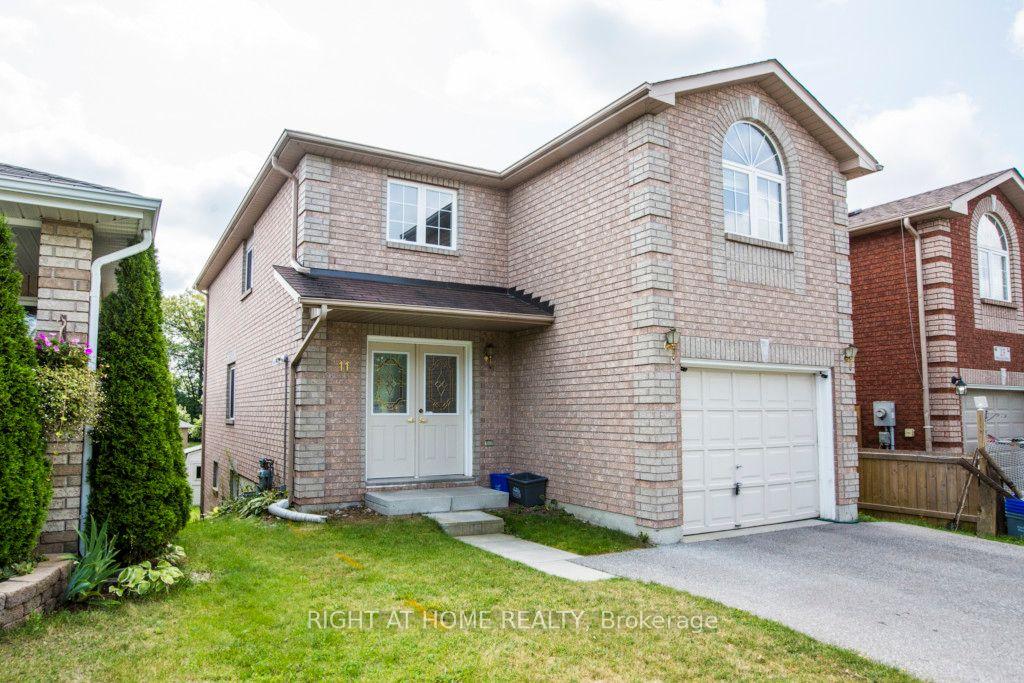 11 Butternut Drive — photo 1
