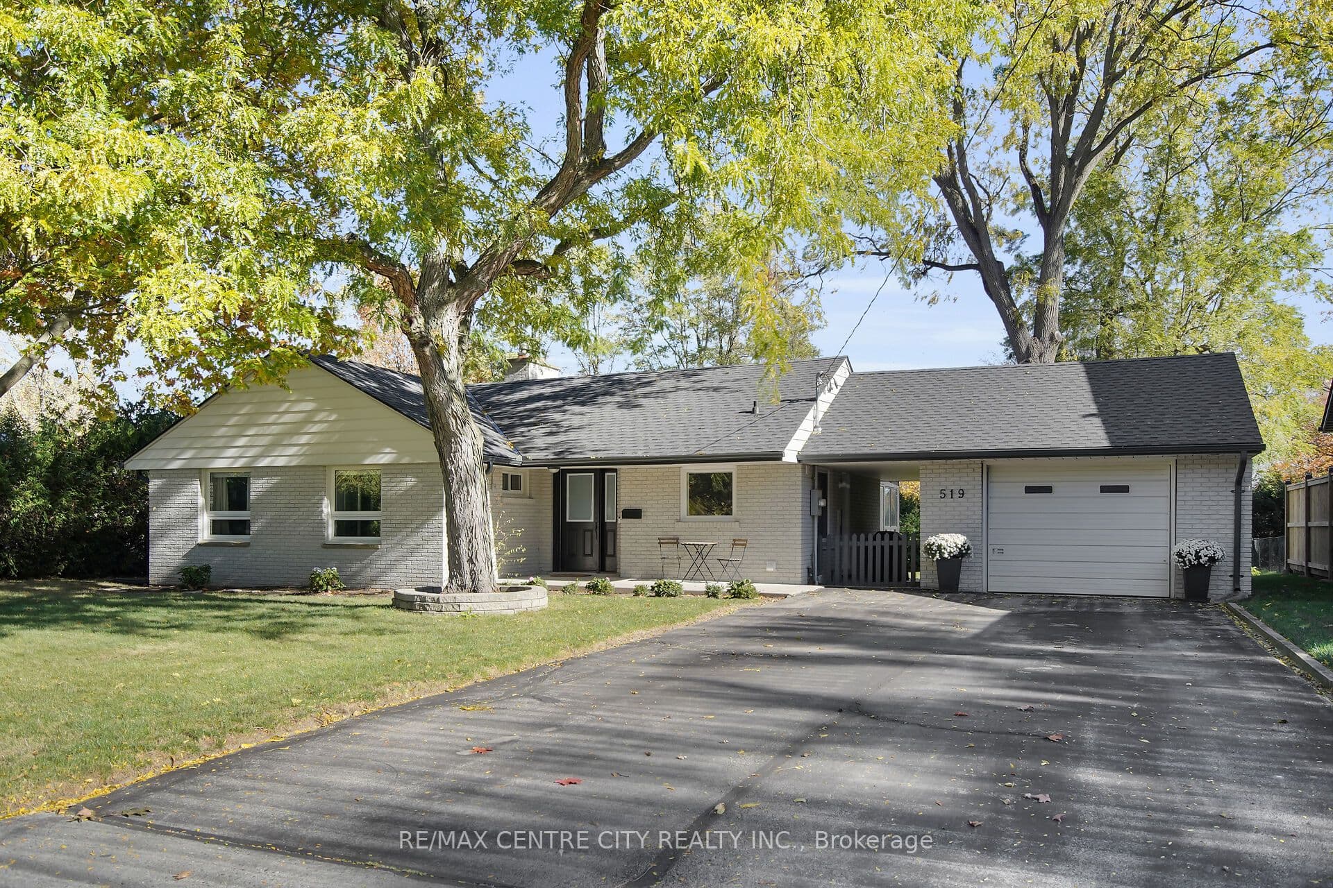 519 East Mile Road — photo 1