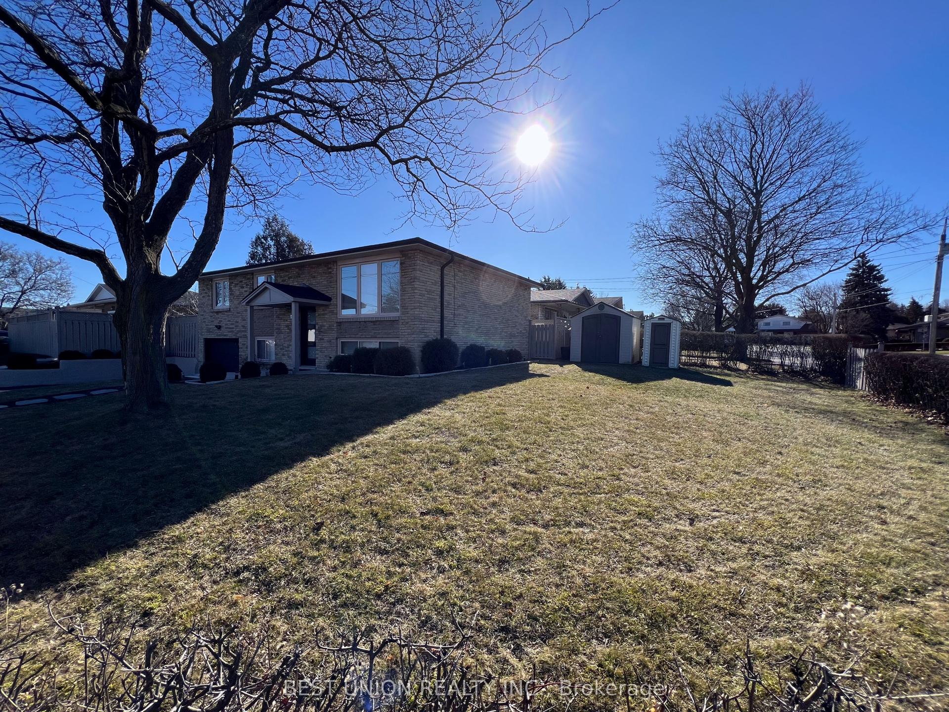 41 Lavina Crescent — photo 1