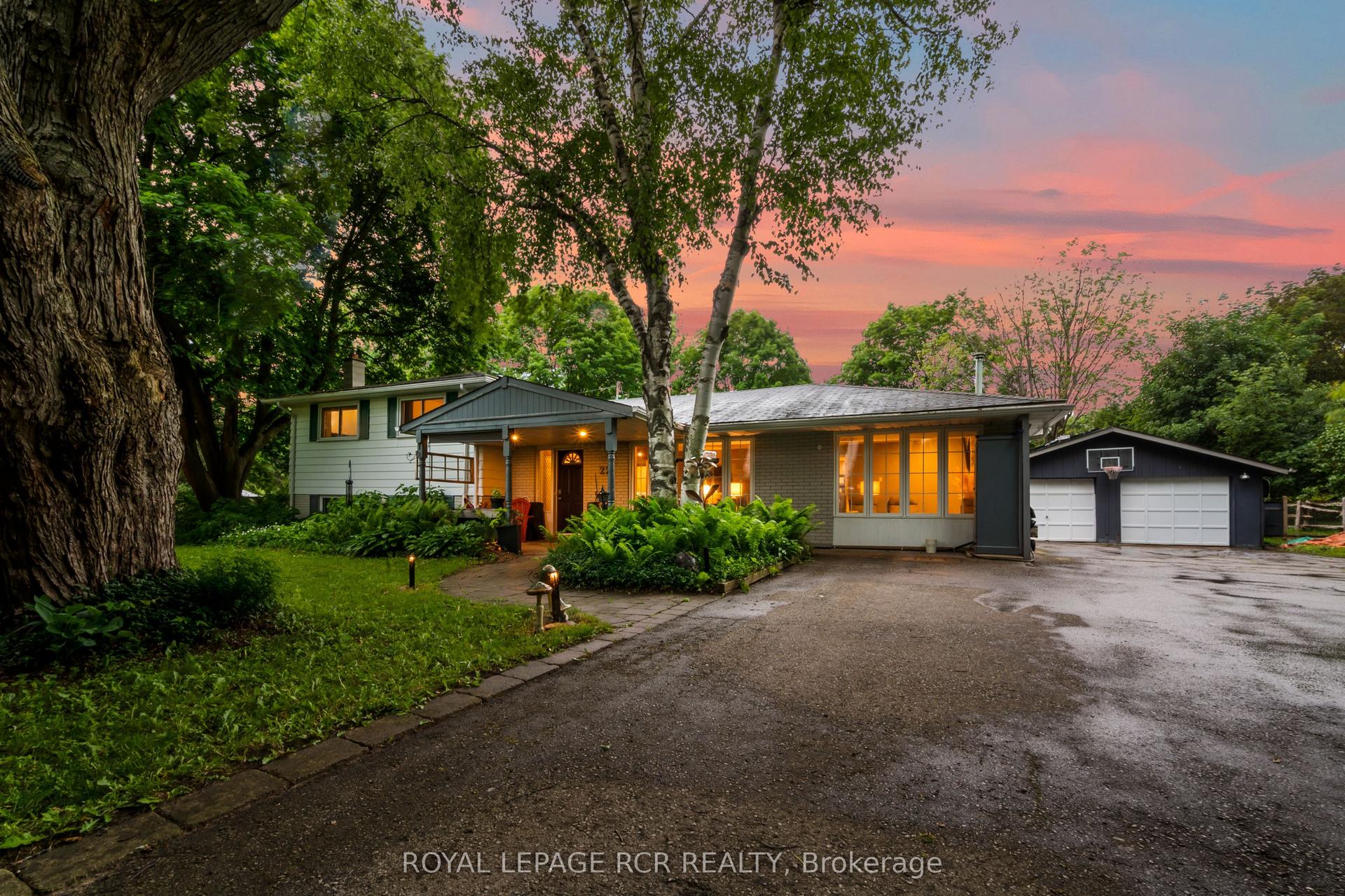 22 Randy Avenue — photo 1