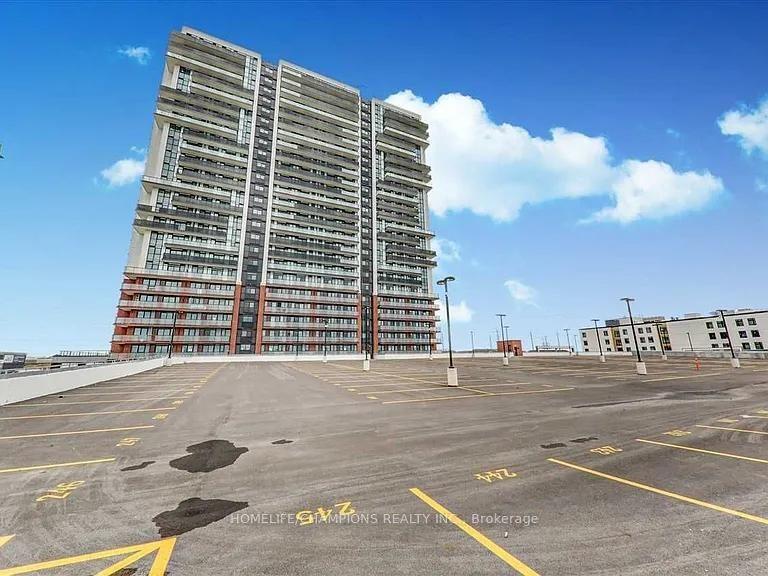 2550 Simcoe Street N 2208 #2208 — photo 1