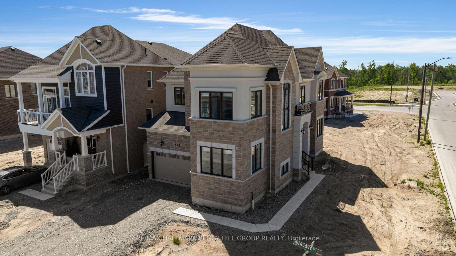 641 Newlove Street — photo 1