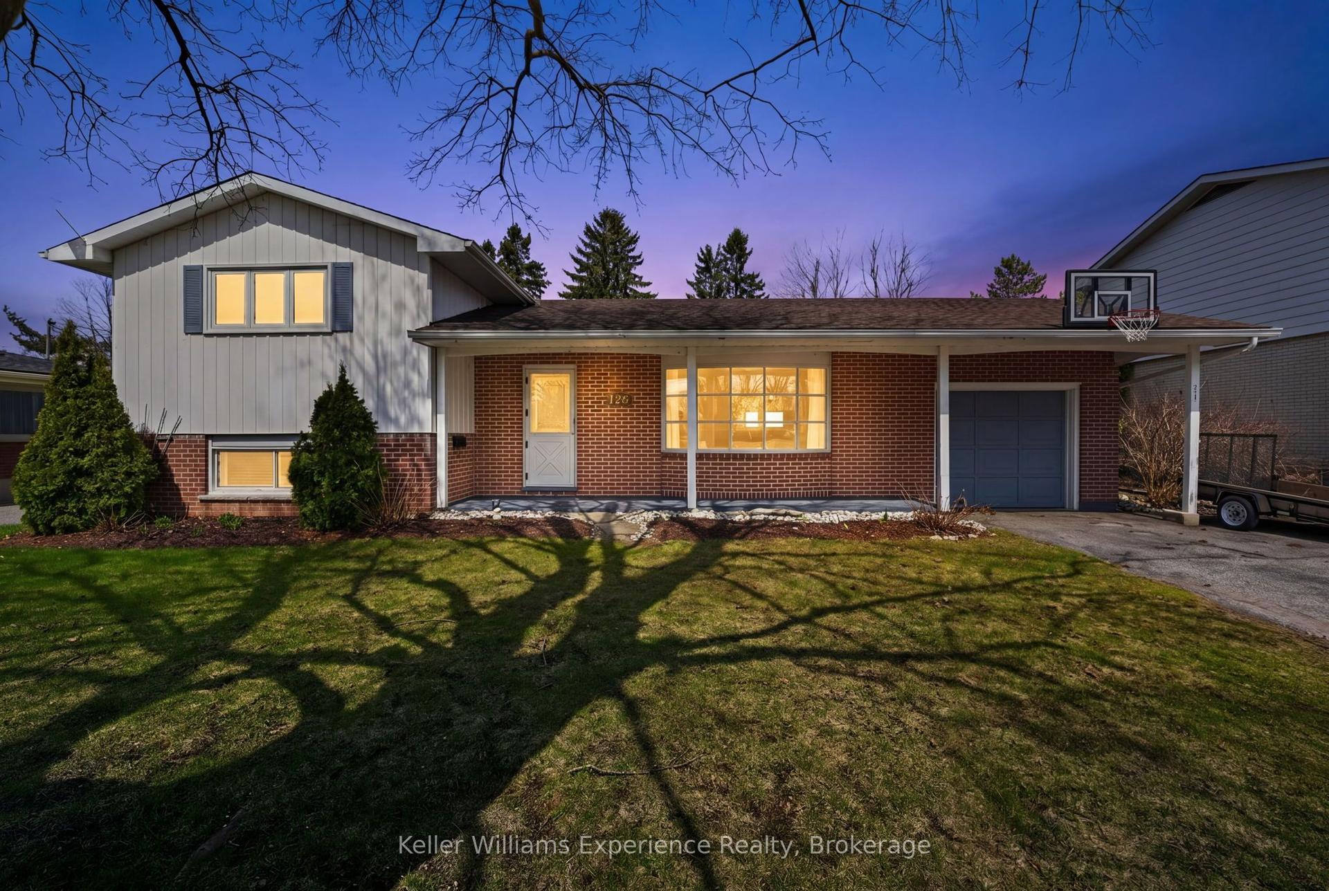 126 Gerald Avenue — photo 1