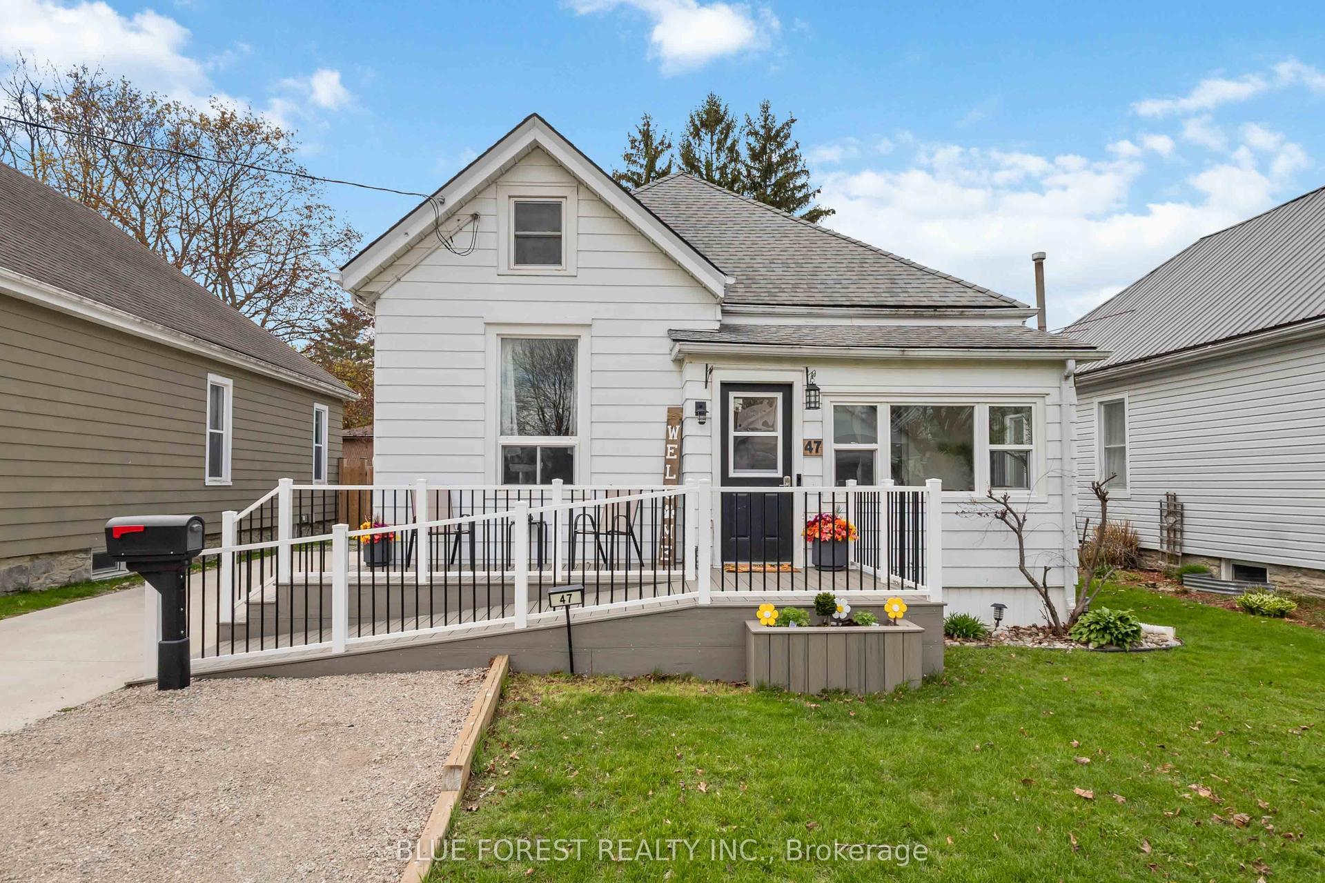 47 Devonshire Place — photo 1
