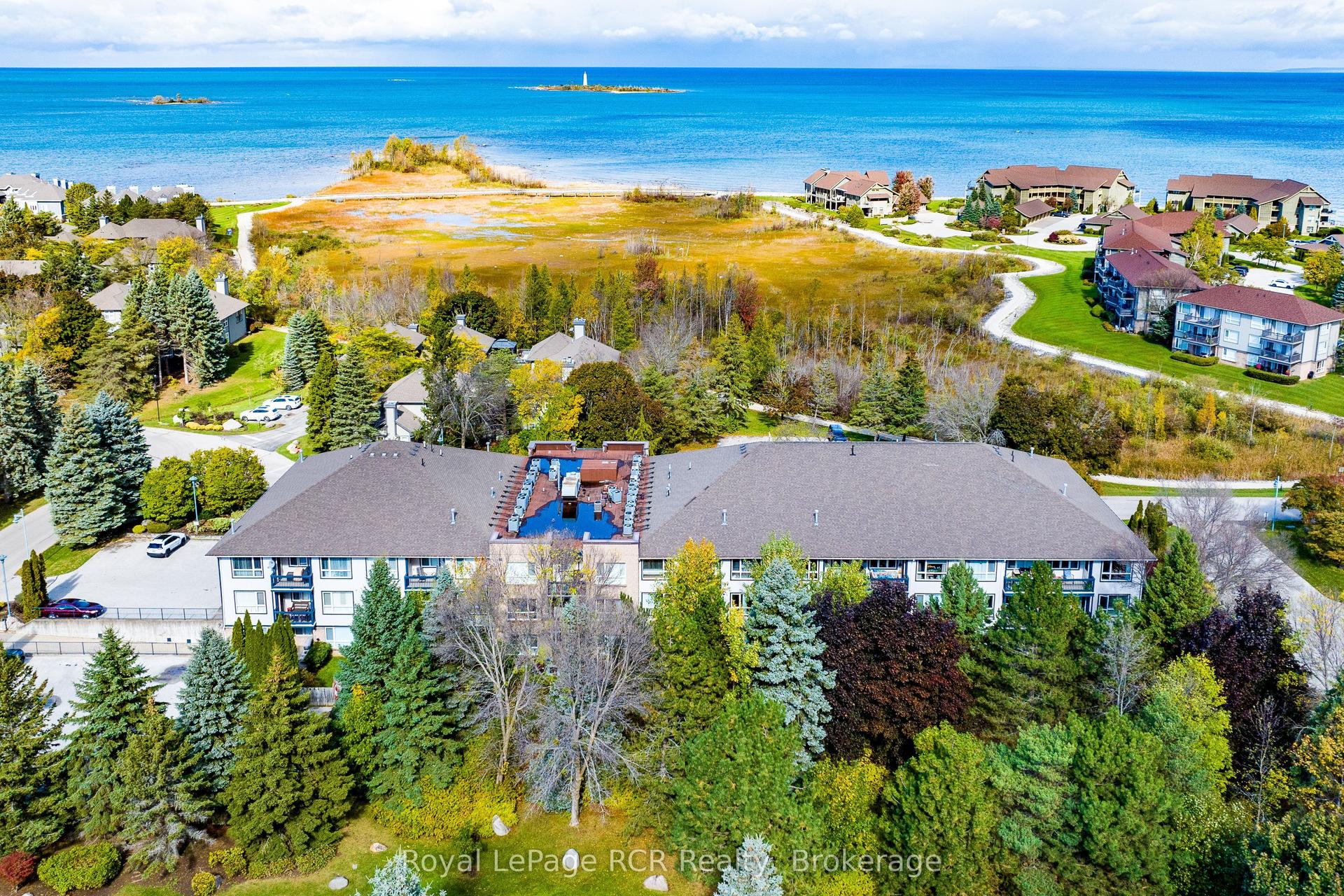 750 Johnston Park Avenue 2006 #2006 — photo 1