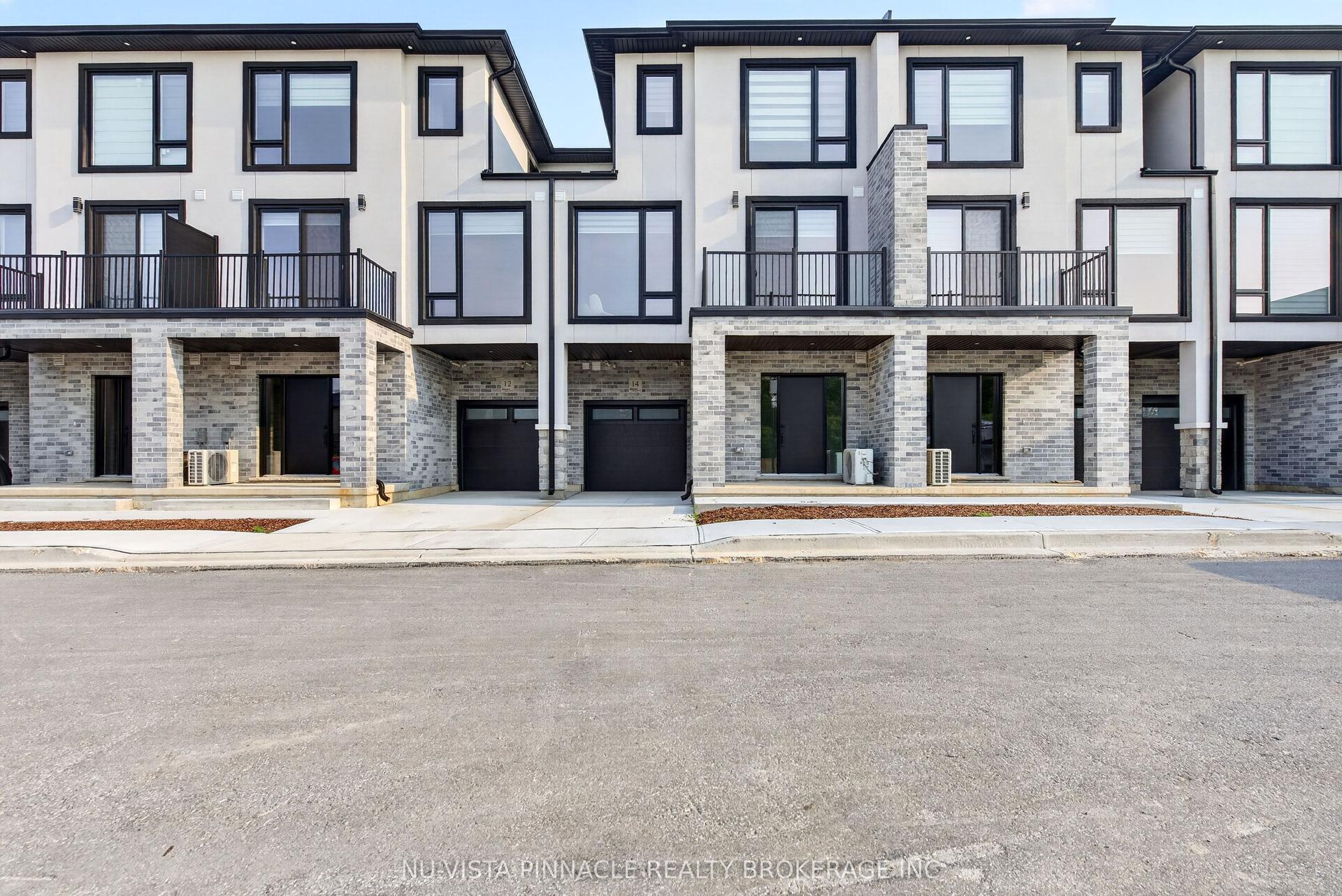 3103 Petty Street 14 #14, London South — Condo for sale, photo 1