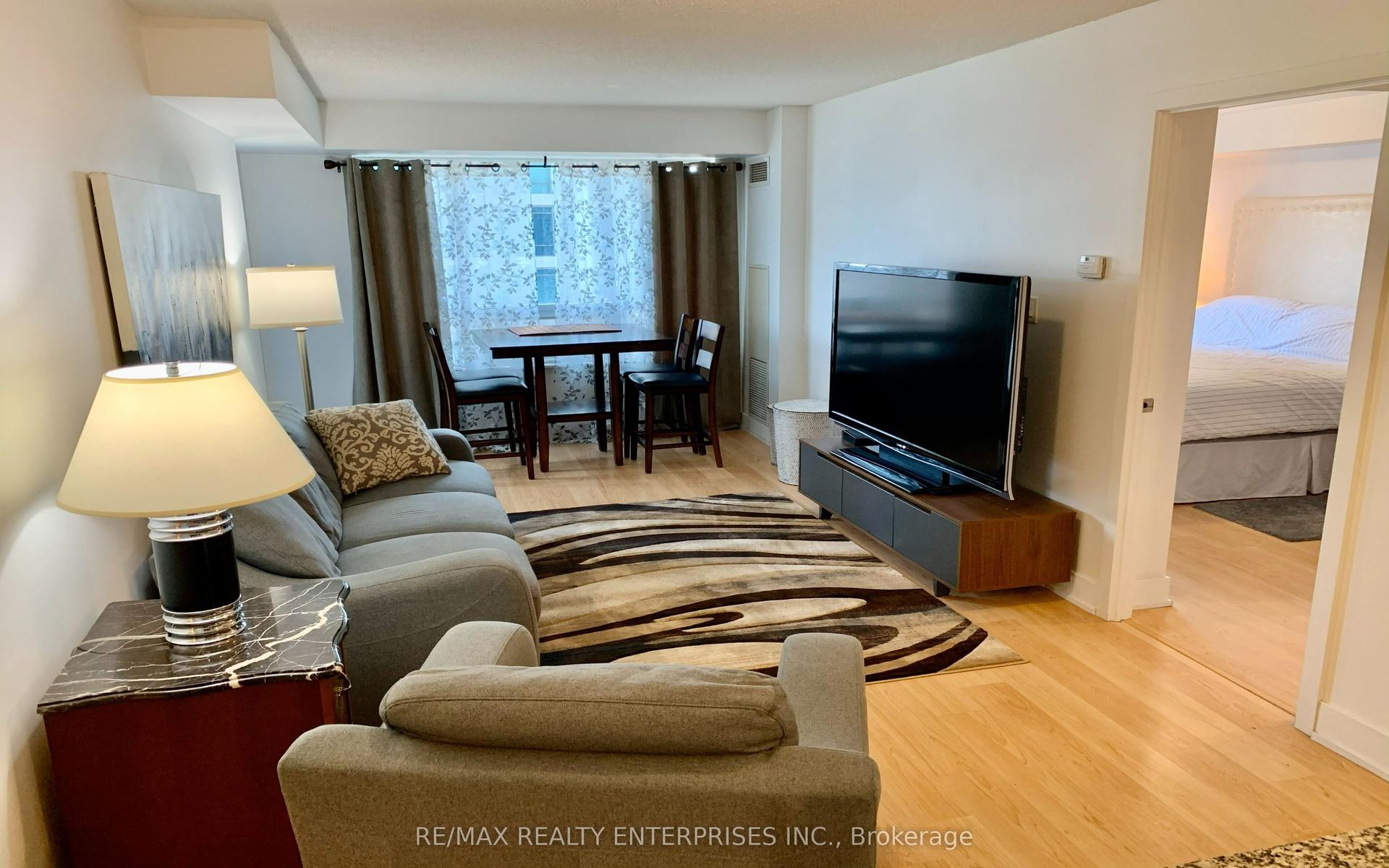 20 Blue Jays Way 1017 #1017, Toronto — Condo for lease, photo 1