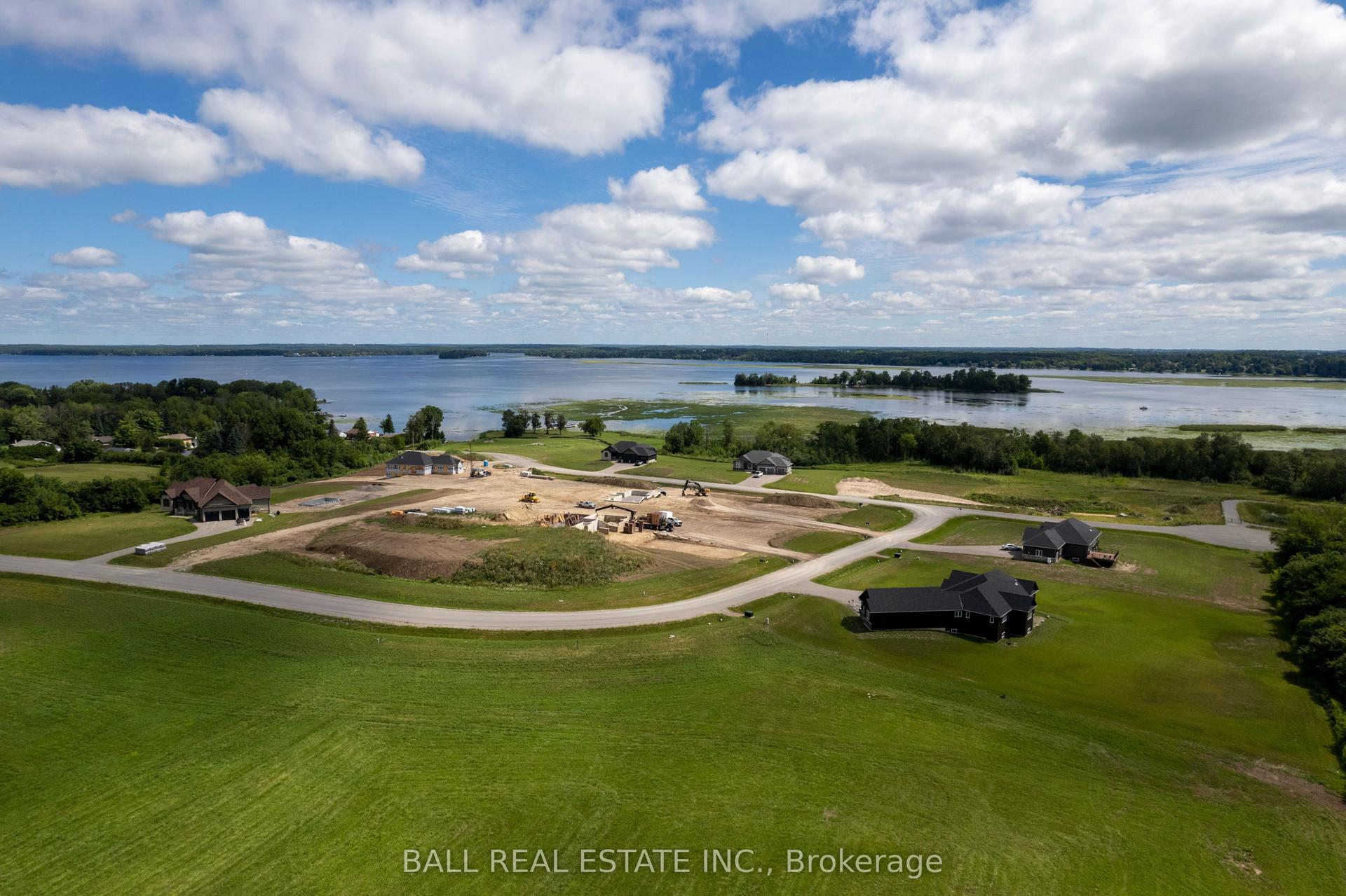 5 Jeff Beukeboom Court — photo 1