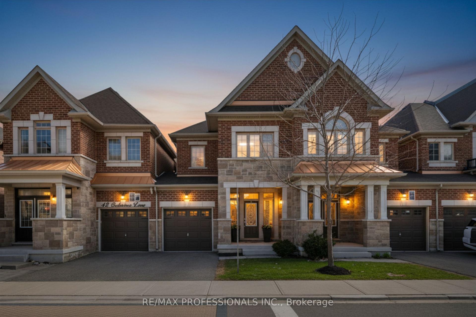 44 Oakmore Lane — photo 1
