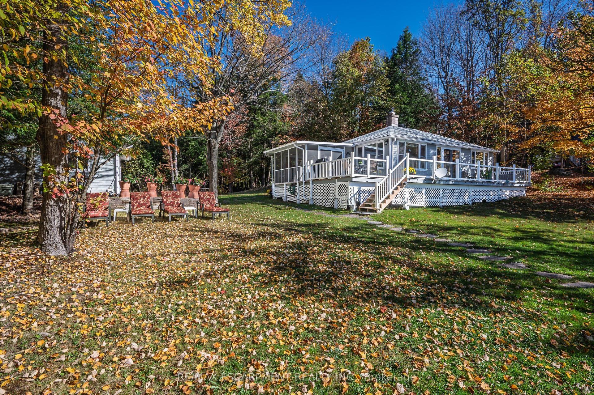1012 Armstrong Road, Gravenhurst — Detached for sale, photo 1