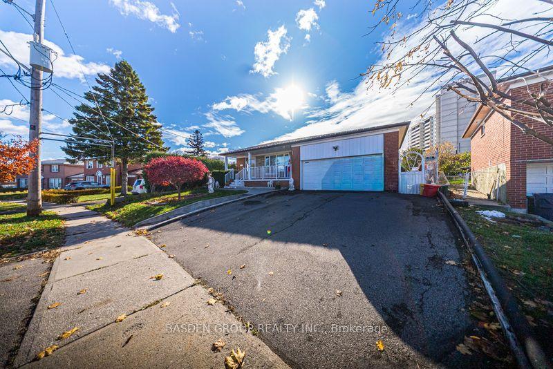 32 Forge Drive — photo 1