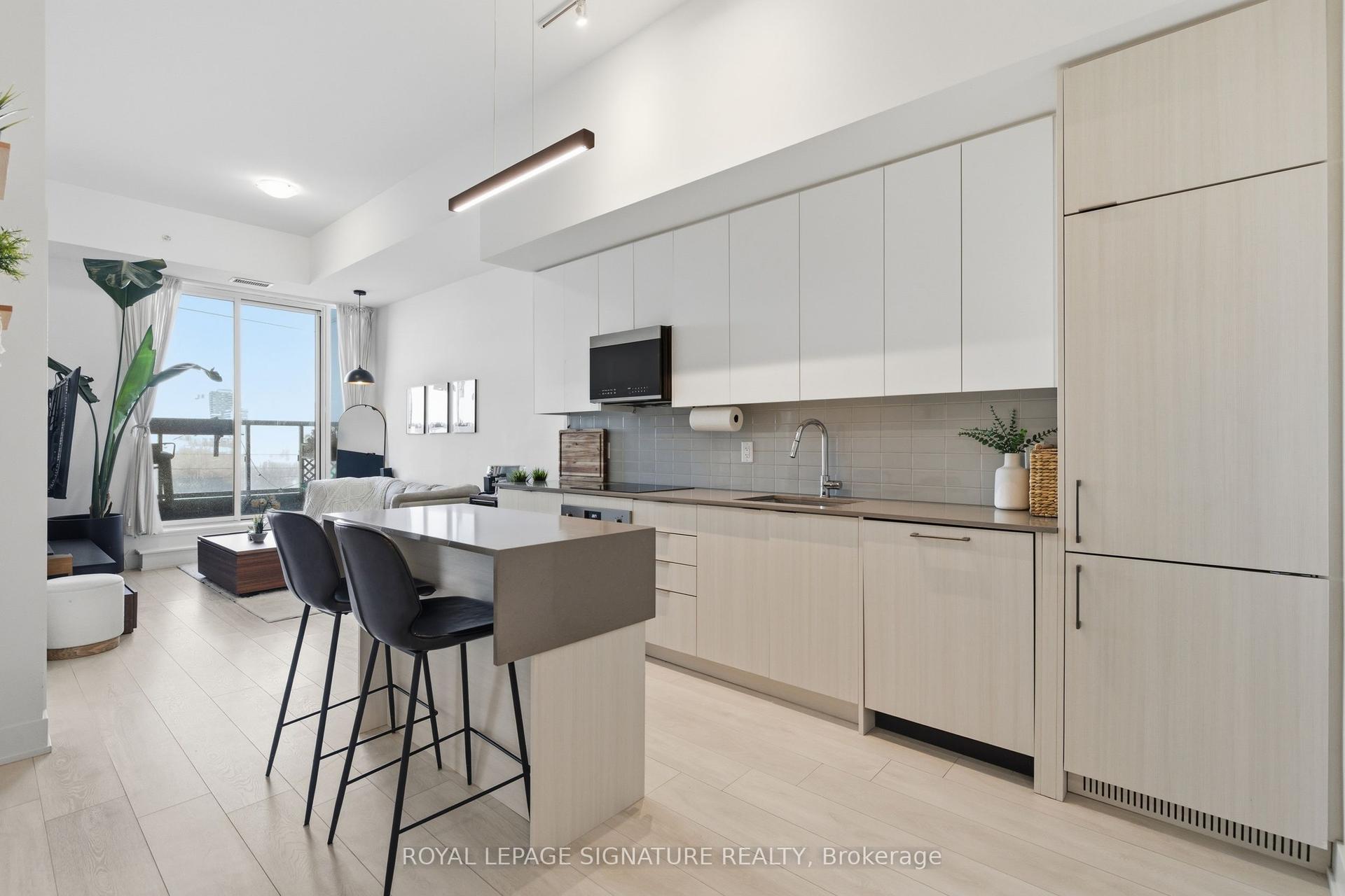 2489 Taunton Road 214 #214 — photo 1