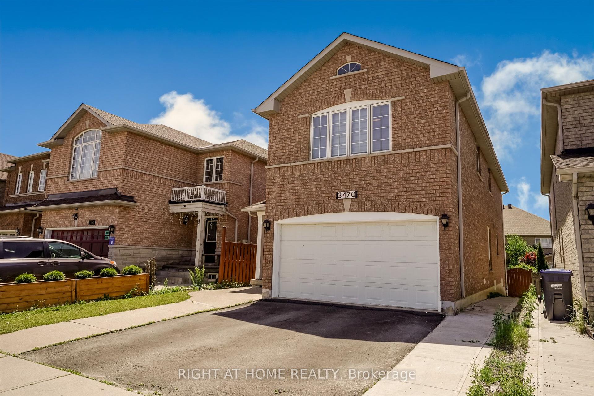 3470 Crimson King Circle Bsmt #Bsmt, Mississauga — Detached for lease, photo 1