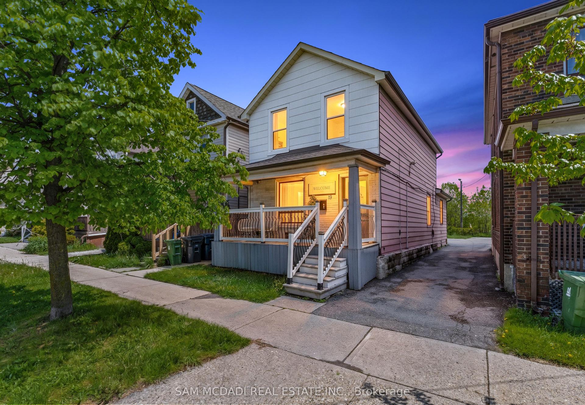 19 Toffee Court — photo 1