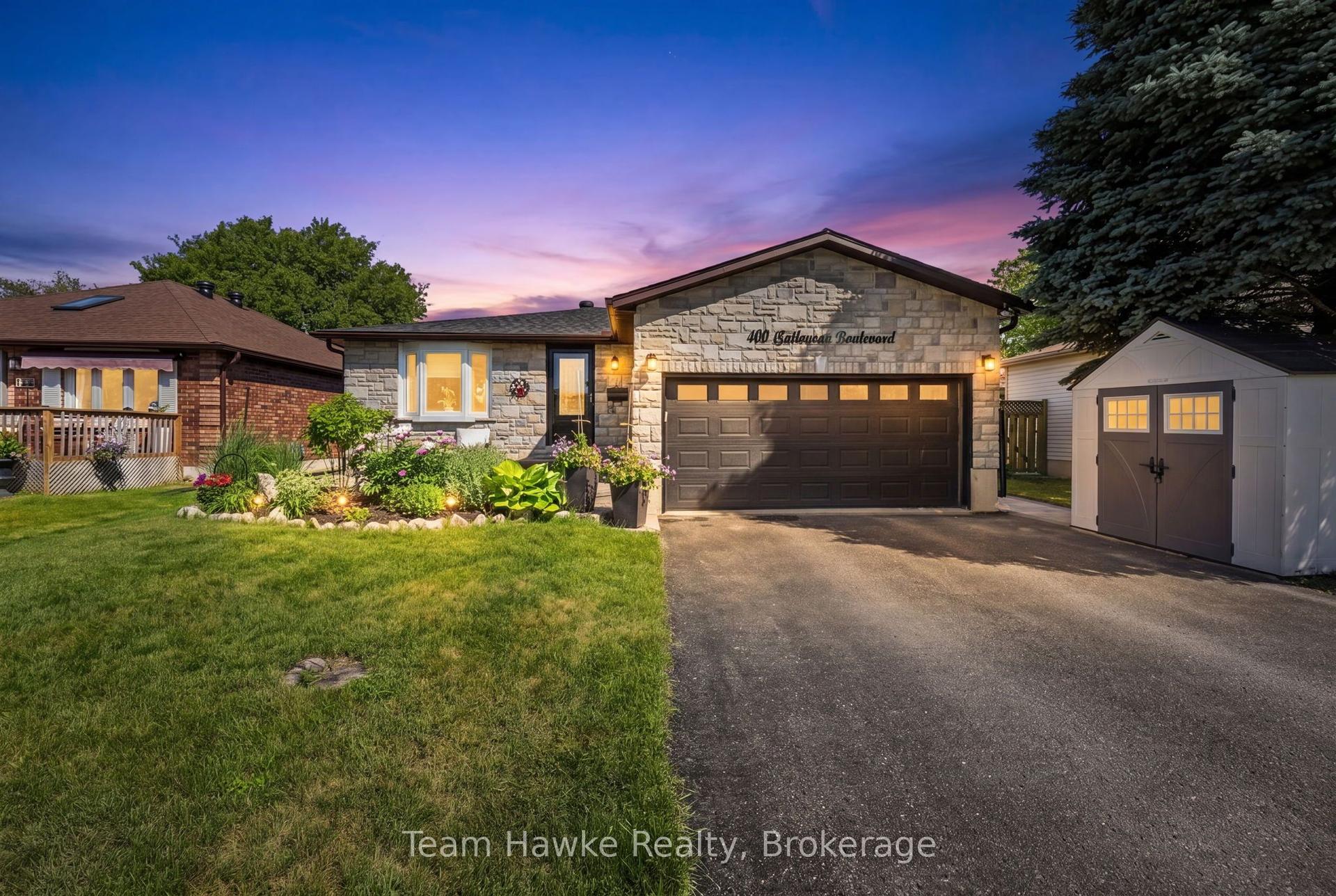 400 Galloway Boulevard — photo 1