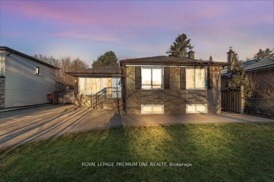 2085 Bridge Road Basement #Basement, Oakville — Detached for lease, photo 1