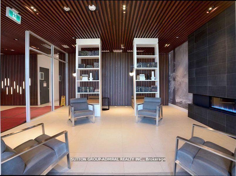 297 Oak Walk Drive 604 #604 — photo 1