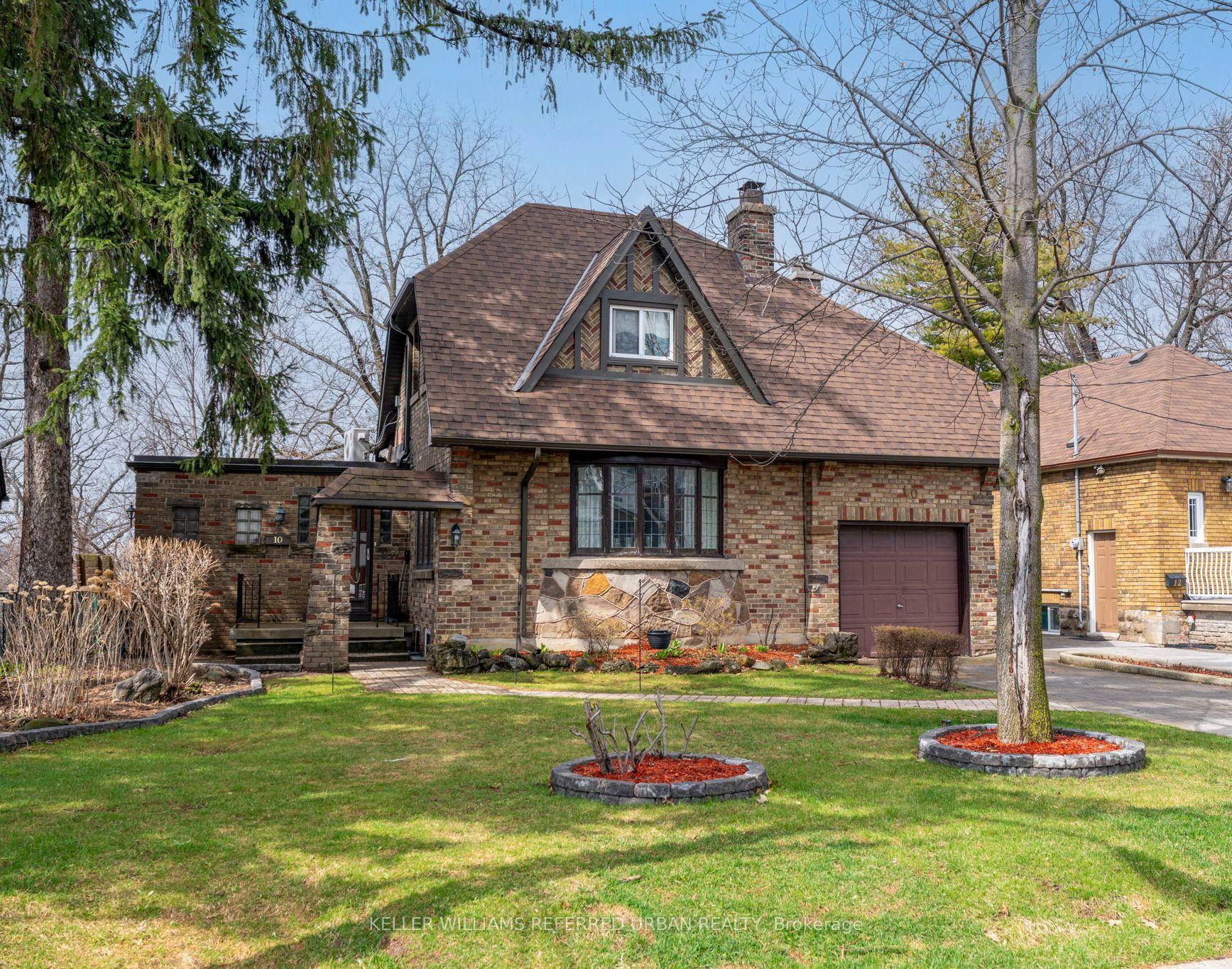 10 Landour Avenue — photo 1