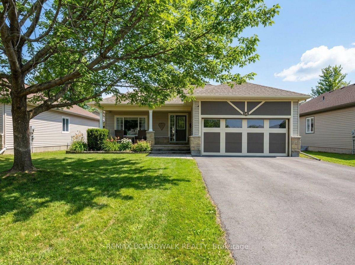 36 Sinclair Avenue — photo 1