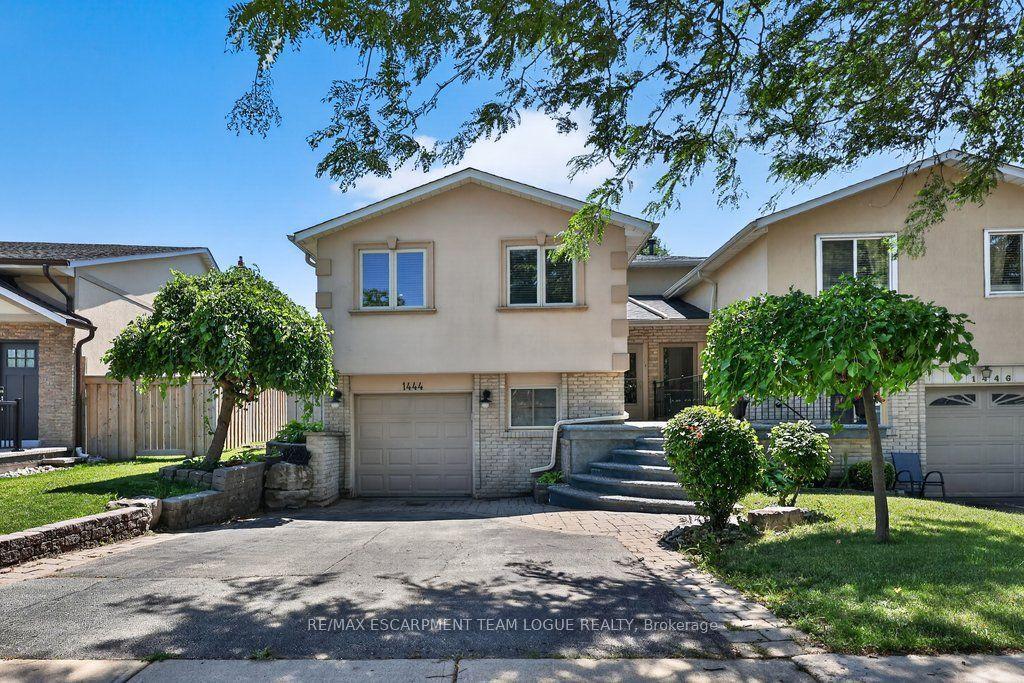 1444 PADDINGTON Court, Burlington — Detached for lease, photo 1
