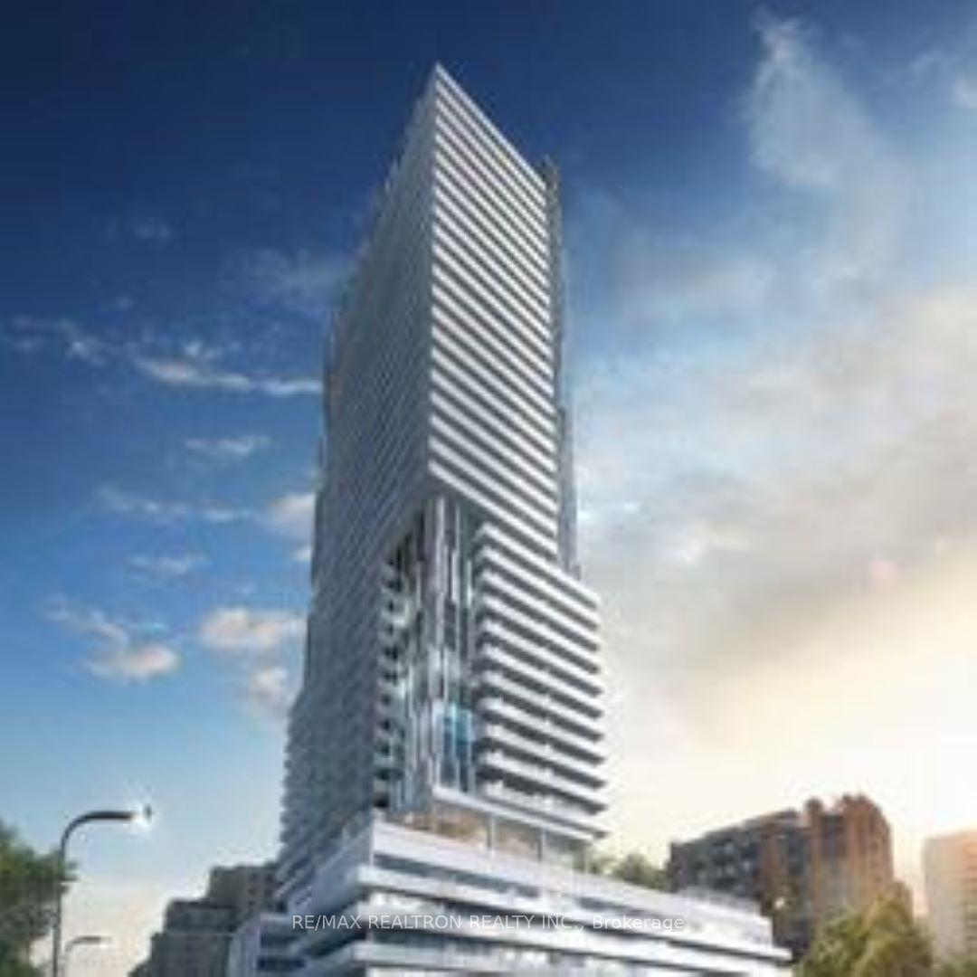 161 Roehampton Avenue 2014 #2014 — photo 1