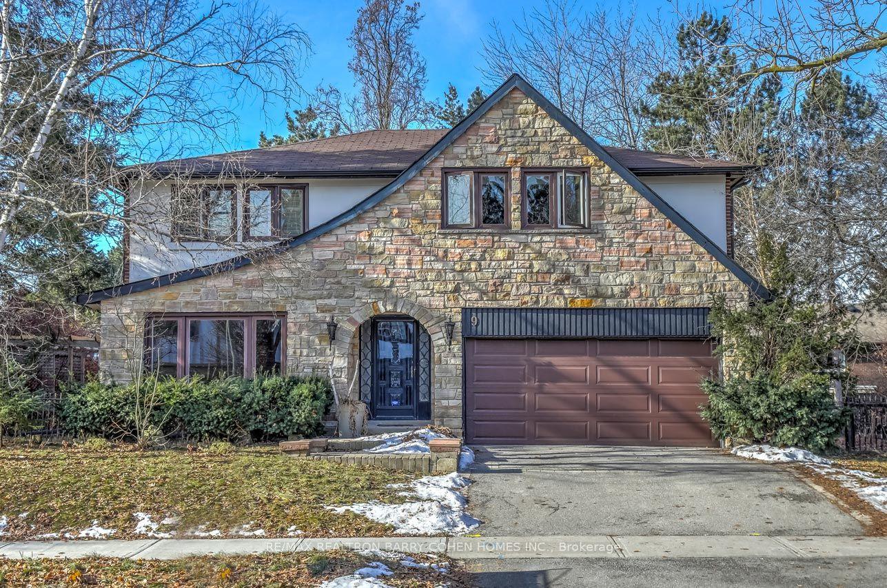 9 Sonata Crescent — photo 1