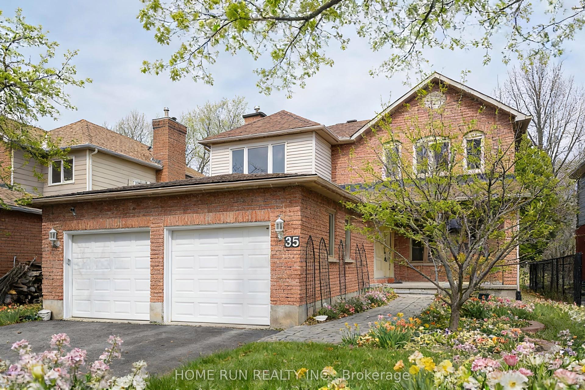 35 Weslock Way — photo 1
